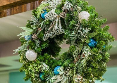 holiday decor - wreath