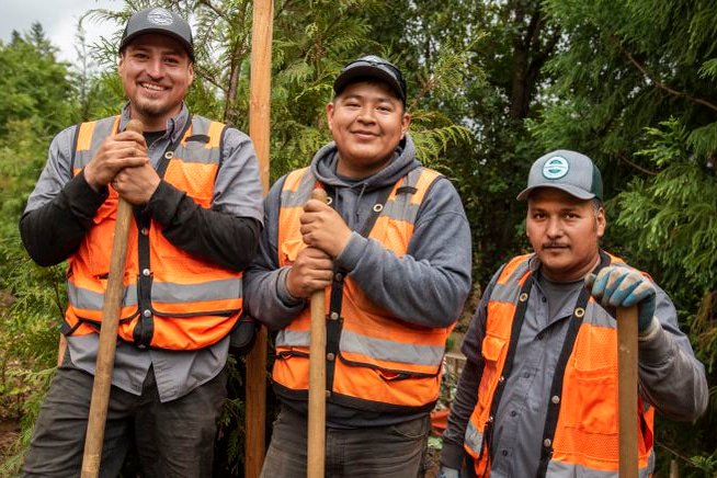 residential construction crew
