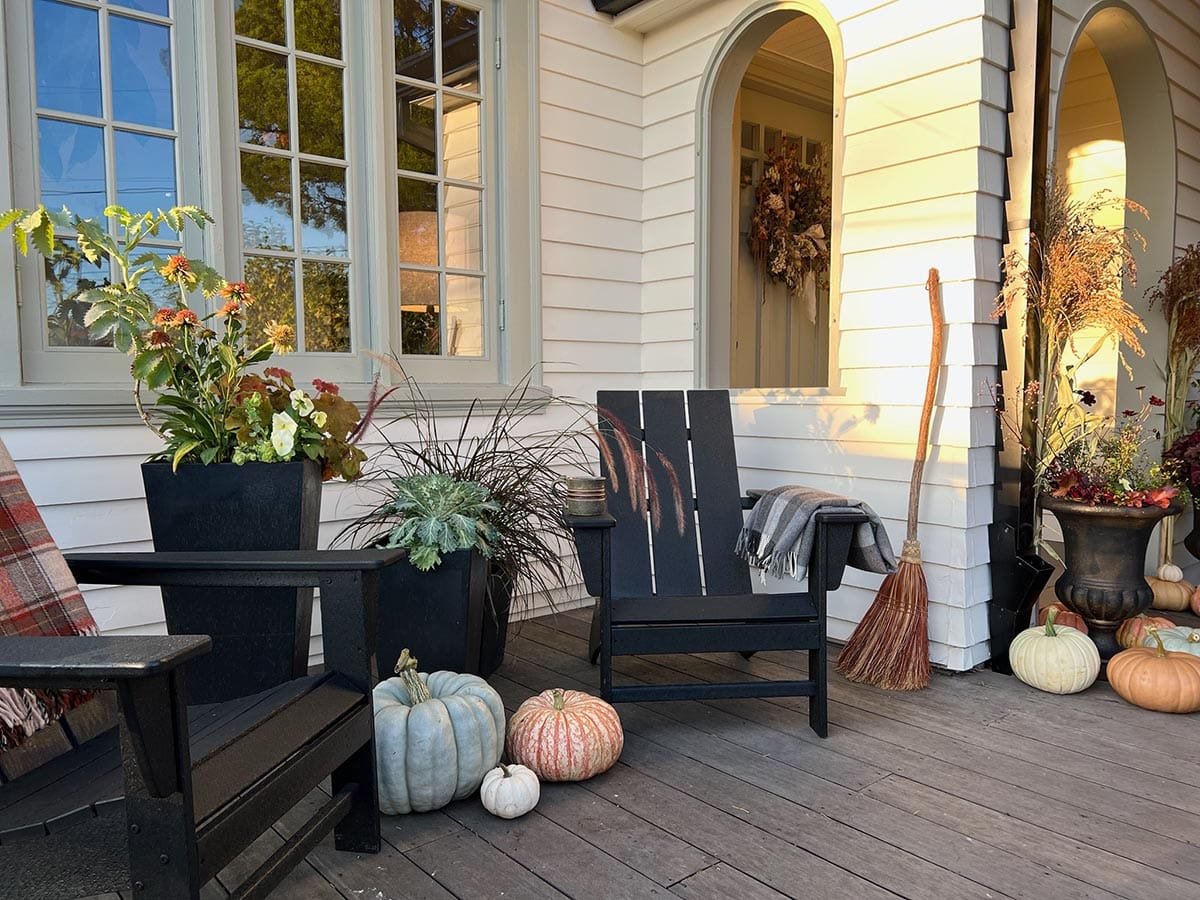 Porchscaping Ideas for Fall Curb Appeal