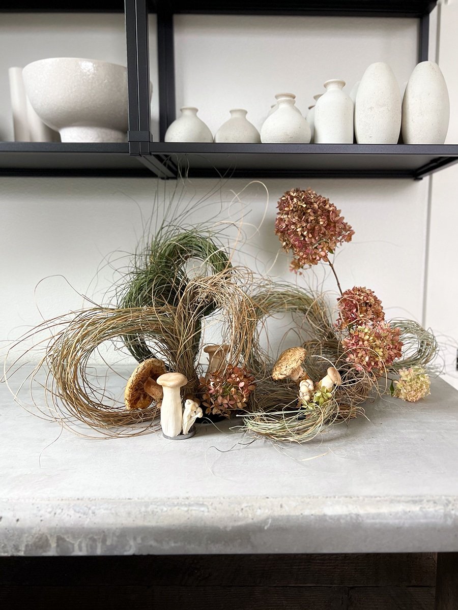 Seventh Stem - Fall Winter Tablescaping 1