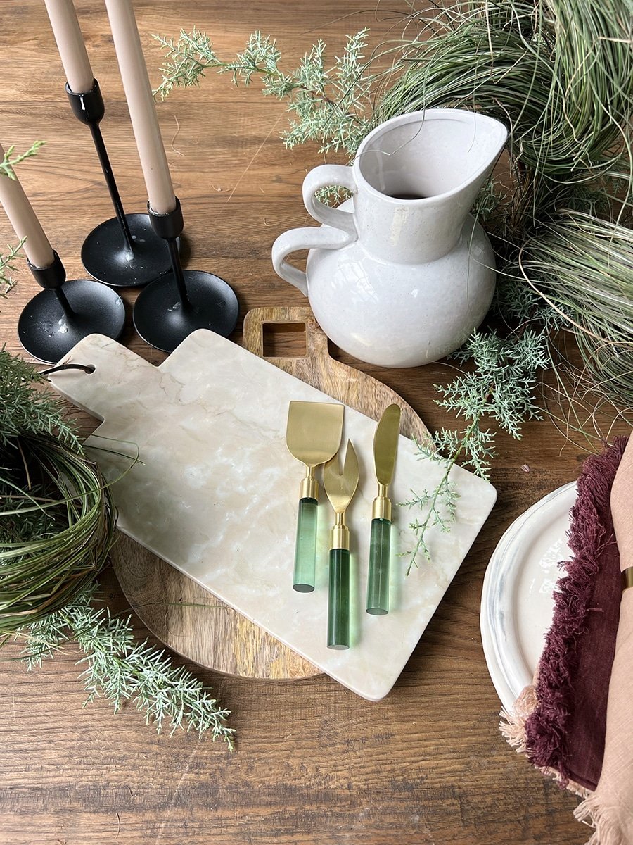 Seventh Stem - Fall Winter Tablescaping 3